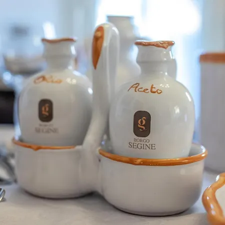 منتجع Relais Borgo Segine ميليندونيو